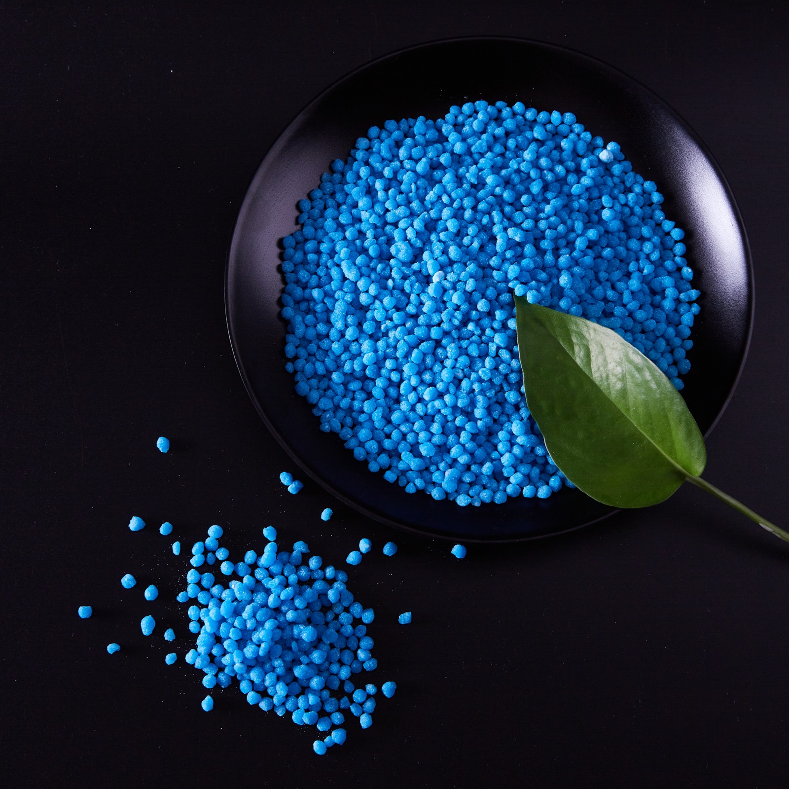 Medium and Trace Elements Fertilizer Product photo 8