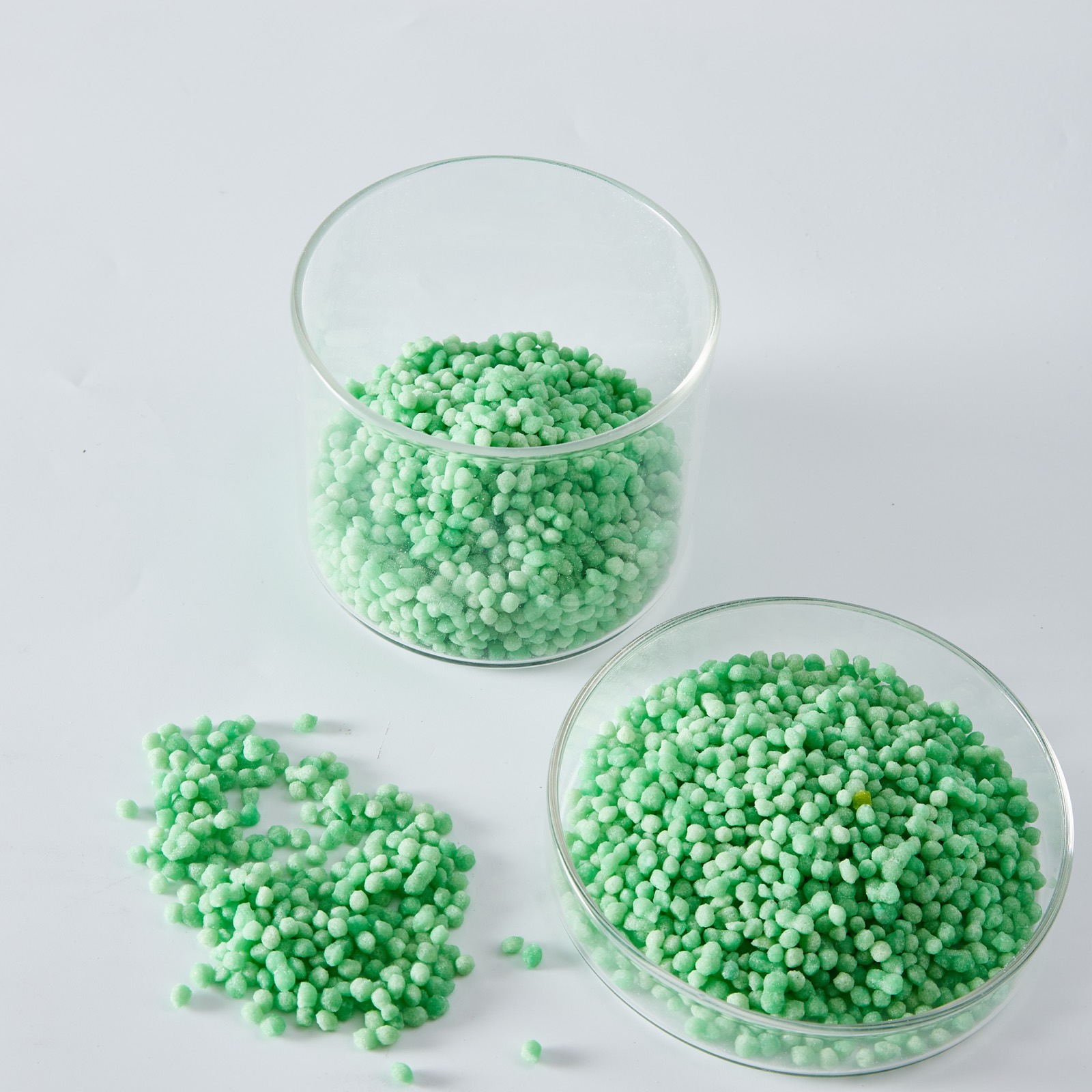 Medium and Trace Elements Fertilizer Product photo 16