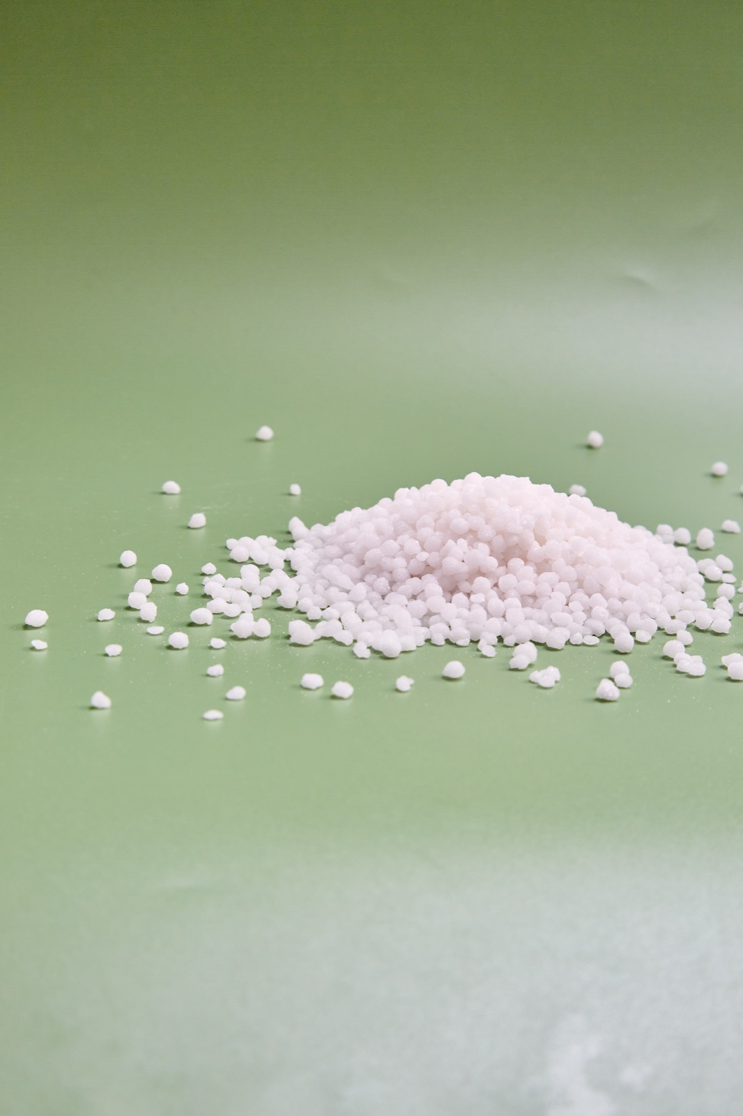 Medium and Trace Elements Fertilizer Product photo 79